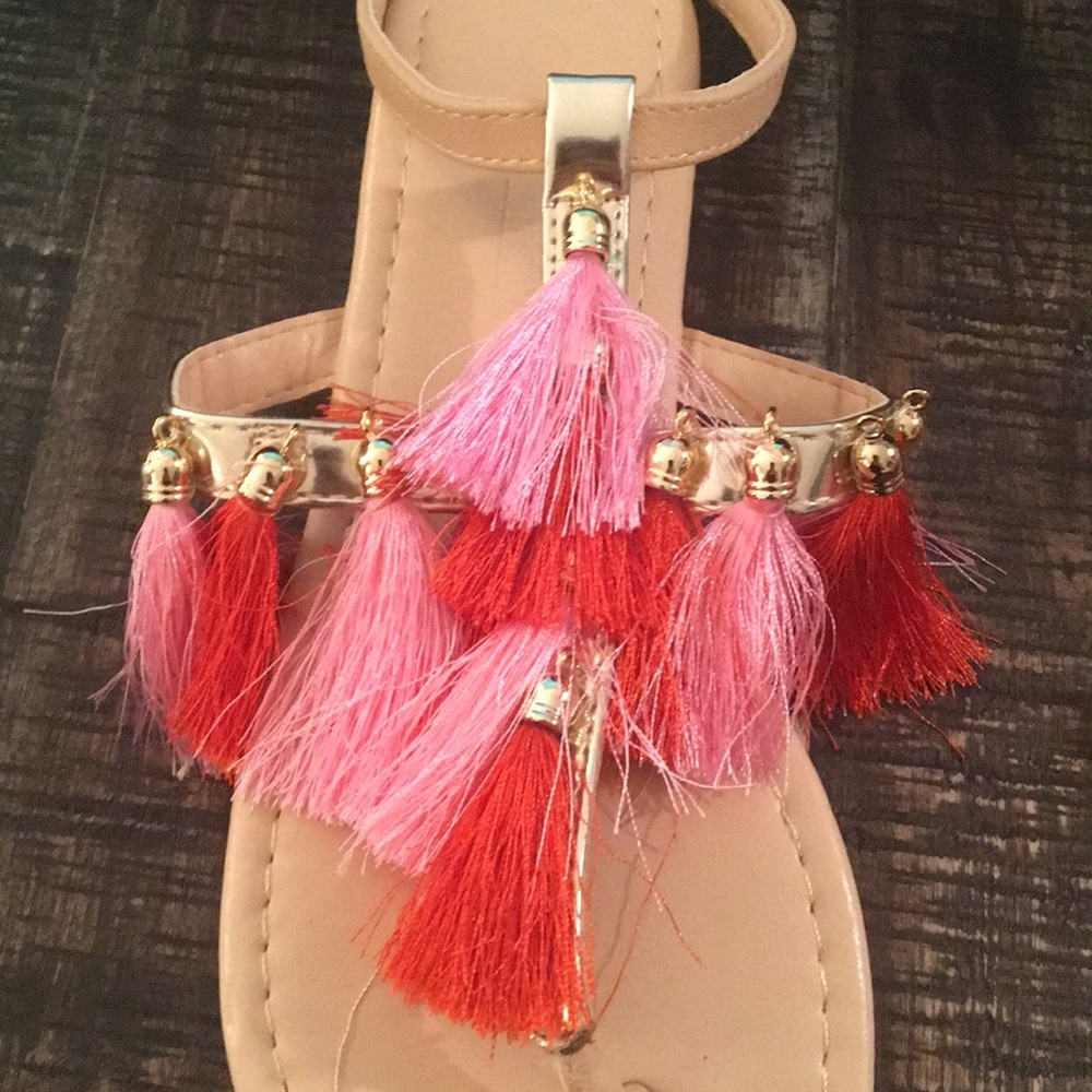 Sandals - Picture 3 of 4